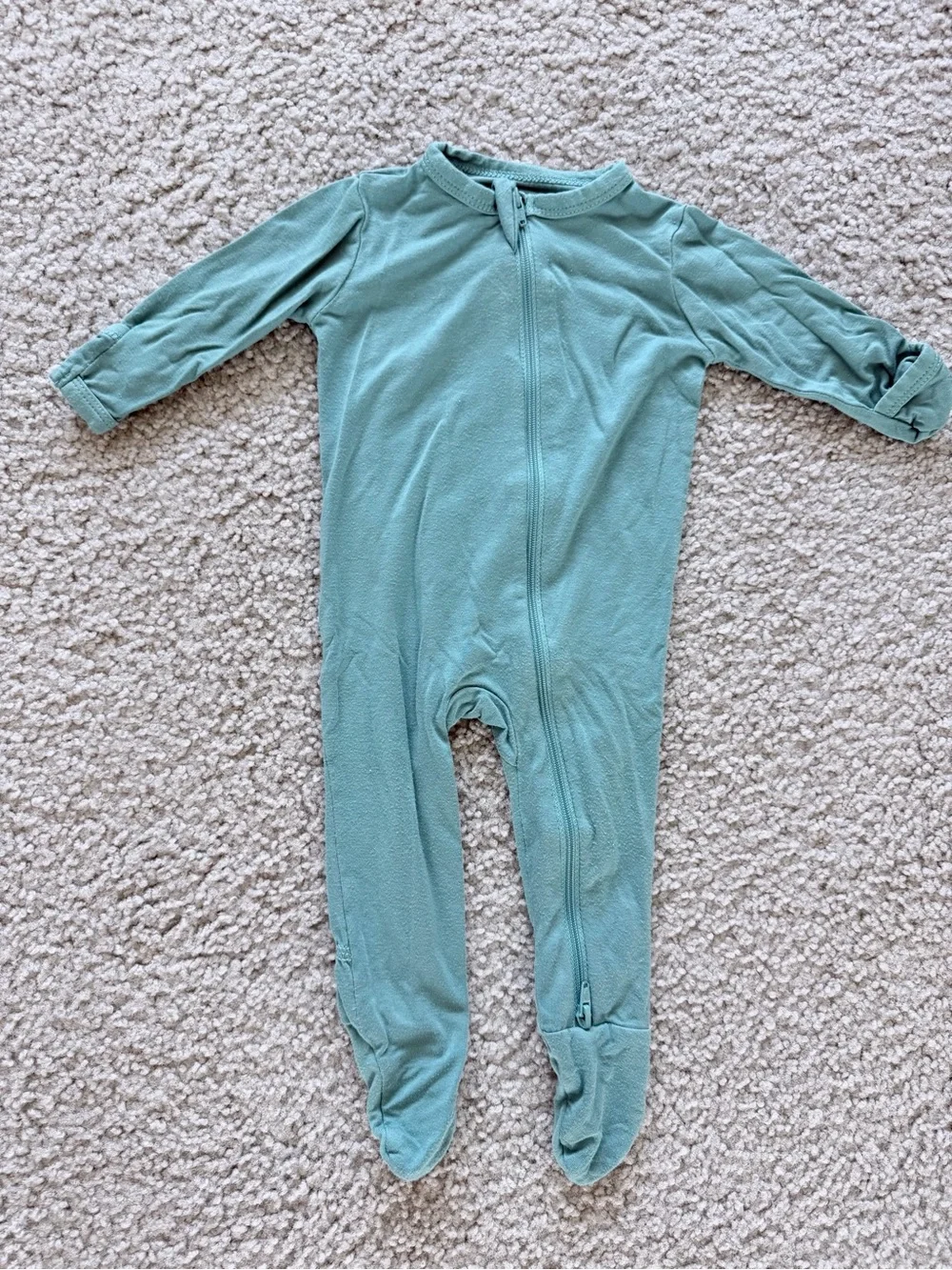Kyte Baby “Cove” Zipper Footie